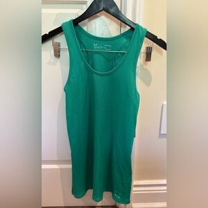NWT UNDER ARMOUR Vibrant Green Sports Tank (M)